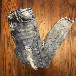 S.O.N.G. Ripped Skinny Jeans